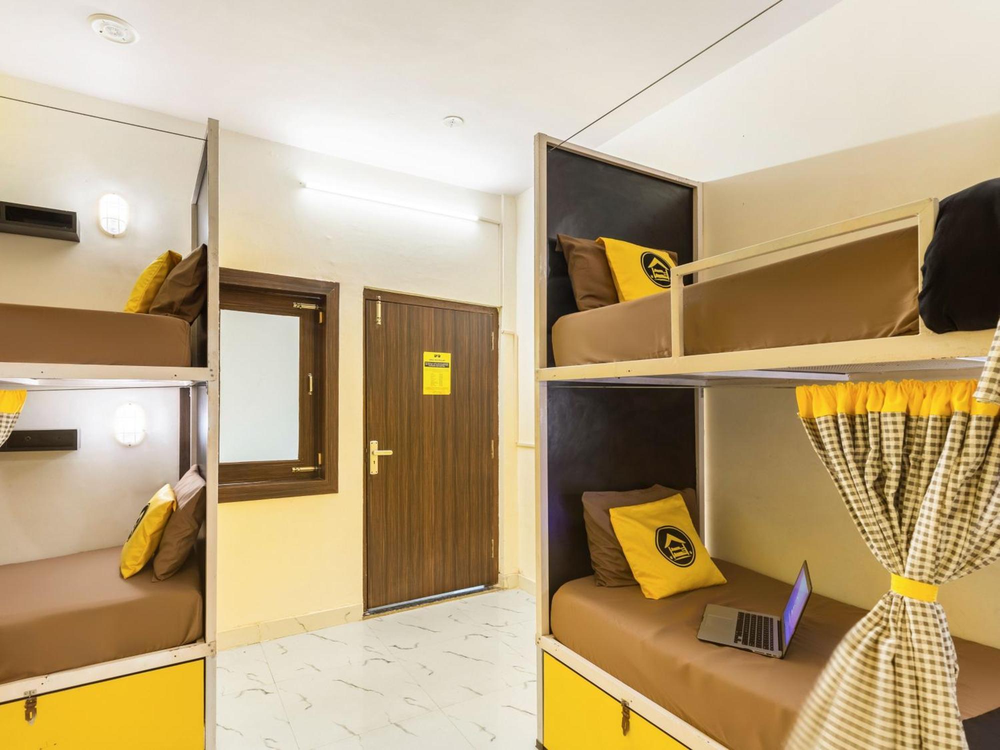 The Hosteller Agra Агра Номер фото