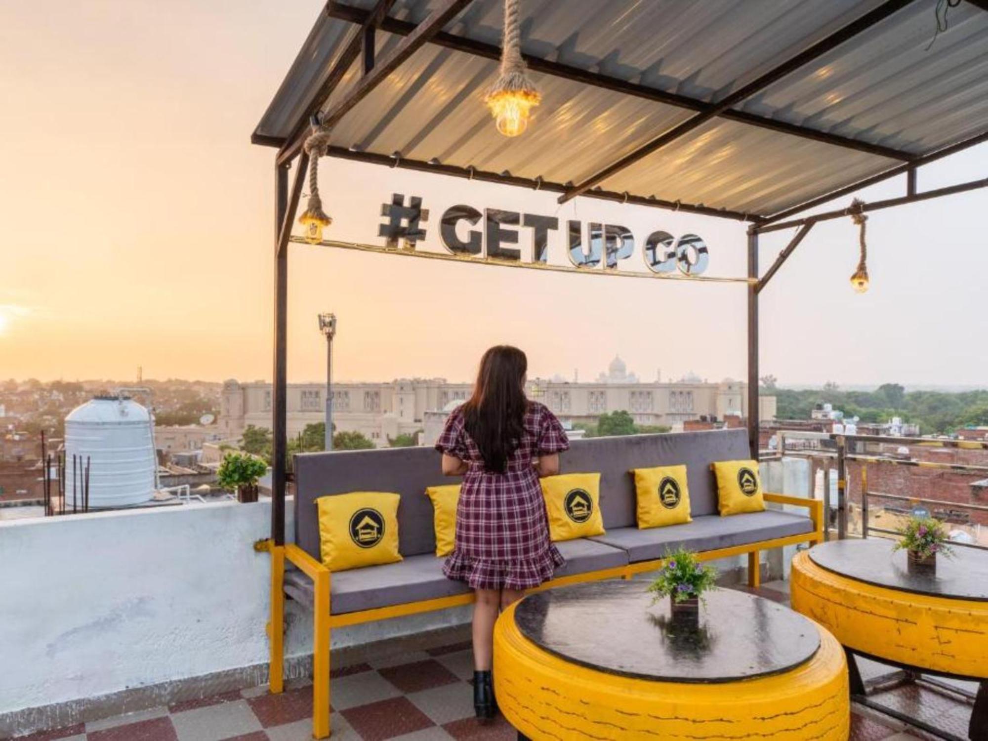 The Hosteller Agra Агра Экстерьер фото