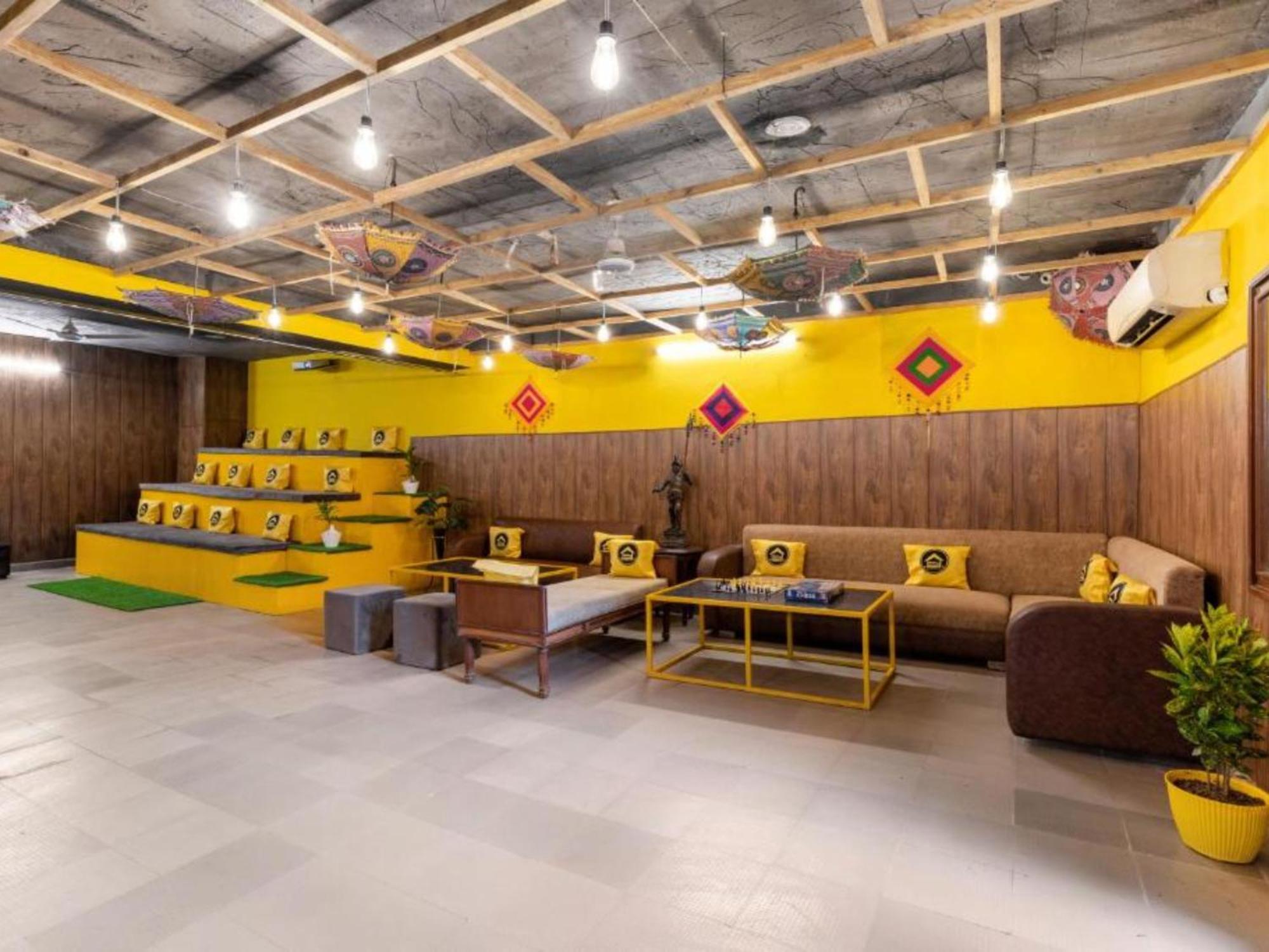 The Hosteller Agra Агра Экстерьер фото
